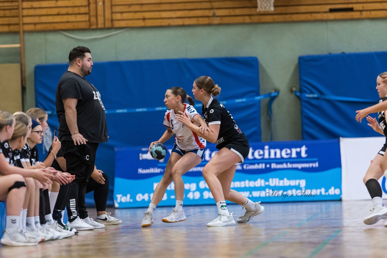 Bild 69 - wCJ SV Henstedt Ulzburg - SG HH-Nord : Ergebnis: 24:24